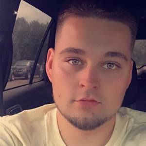 Meet your Posher, Zachary